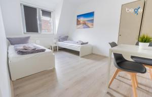 BEGE APARTMENTS CrewLodge