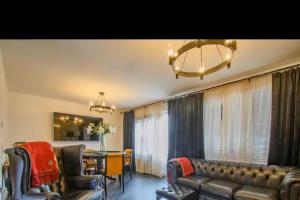 London Polytechnic Apartment with 3 Bedrooms