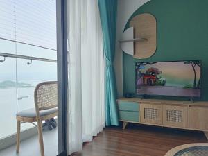 Ha Long Mega Sea View