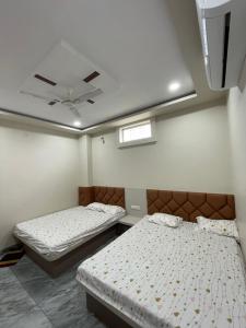 Shiv Sharnam Guest House