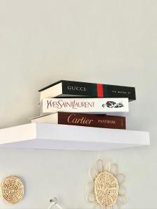 PRIVATE VILLA 3BR -Pool-Sanur-5 mins to Beach