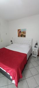 Apto. 2 quartos em Bombinhas (60 m da praia)