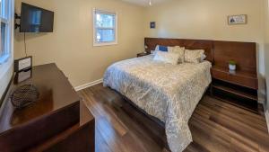 Seabreeze Lakeside Getaway