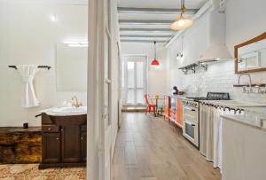 Pet-Friendly Monthly 1BR in Central BCN