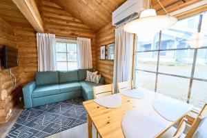 Rukan Havu - Ski-in cabin with sauna & fireplace, 100m to slopes