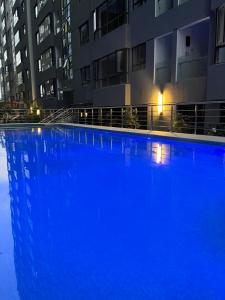 Aurora Smart Homes- Modern 2BR Apartment with Pool & Gym,Kilimani