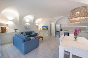 Sardinia Lighthouse Apartment img3