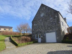 Luxurious Villa with Pool in the Ardennes