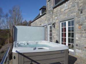 Luxurious Villa with Pool in the Ardennes