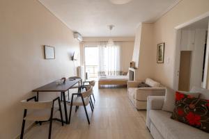 Amazing Sea View, Rafina Port, Athens Airport, Self-Check-in