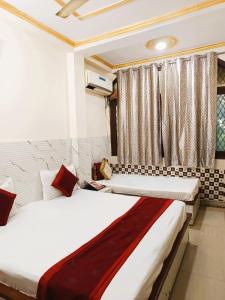 SURYA INN -- 05 Minutes Walk Nizamuddin Railway Station
