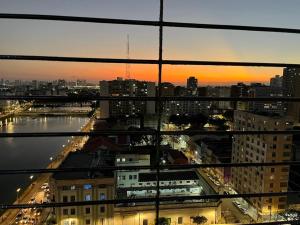 Apto central com a melhor vista panorâmica do Recife