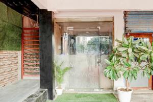 Collection O The Grand Palace Hotel & Banquet