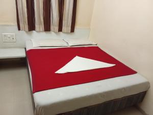 Sai bhagwan budget hotel