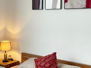 Ecogreen luxury apartment quiet river view2br2wc