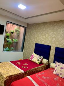 Casa 4Q e Escritorio, ArCond Total, Piscina, WiFi, COP30