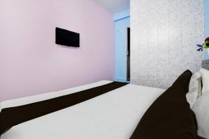 Hotel O Aashirwad Banquet And Restaurant Mohan Road