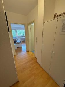 Sonniges CityNest Apartment mit Balkon und bester Verkehrsanbindung Komplette Unterkunft