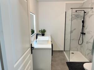 2p Port Fréjus Terrasse Parking