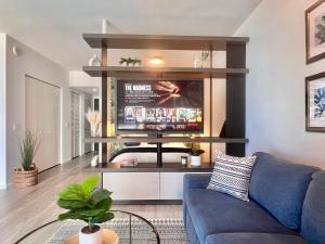 SPECIAL OFFER - Luxury High Rise Downtown Miami - Bay Views and Top Amenities