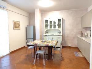 La casa di Giada, appartamento a piano terra in villetta con aria condizionata, wi-fi e parcheggio gratuito