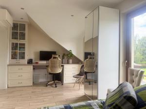 Willa Zamorska z bezpłatnym dostępem do basenu w Spa