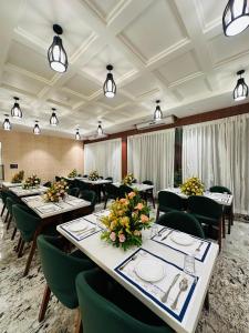 ROYAL ACE BOUTIQUE HOTEL - Bhartiya City