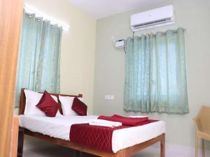 Starlight Hotels Chennai Trade Center