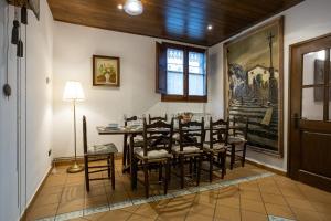 Casa LART RUPIT