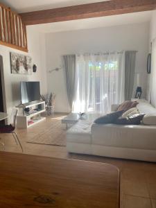 Maisonnette Antelissa à 3 minutes en voiture des plages et du centre ville