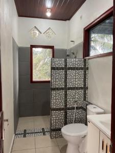 Buana Asti Room and Warung with Rice Field view