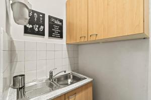 Near Innere Stadt 3min walk to U4 Friedensbrücke