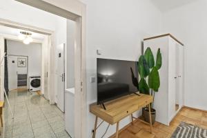 Near Innere Stadt 3min walk to U4 Friedensbrücke