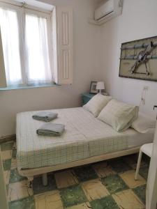 Big Flat in Malaga Historical Center for 7
