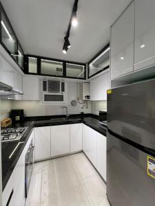 Luxury 3 Bedrooms Aparthotel Prime and Upscale Location - G