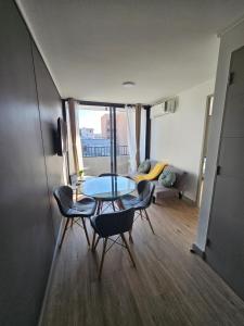 Departamento minutos de Movistar Arenas, La Moneda, Plaza de Armas en pleno Centro de Santiago