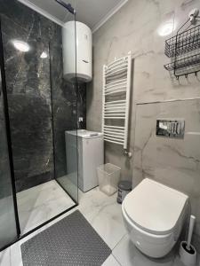 Forest Nook FREE GARAGE