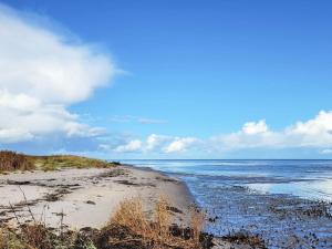 7 person holiday home in Hadsund