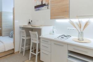 Economy Apartment on Krehivska 7 near FORUM LVIV