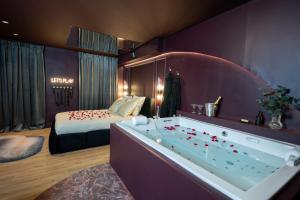 Luxury Love Room - Balneo - Cinema