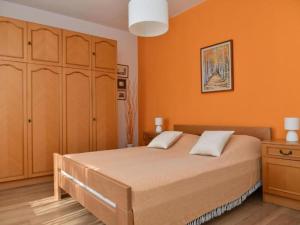 One Bedroom Apartment with Terrace & Garden View