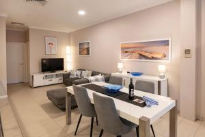 Surfside 3A - Vibrant Yallingup Beachfront Living