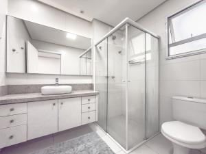 C192 Lindo apartamento de duas suítes na praia Cachoeira