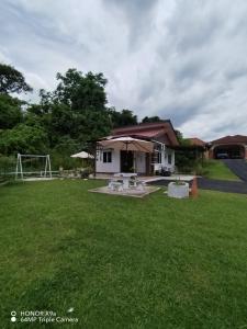 Z&S Gerik Hillview Homestay