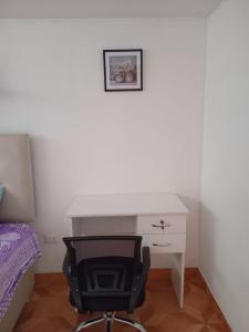Habitación Estandar con baño privado en Monterrico Sur
