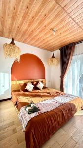 Sun kissed Dieng Villa