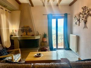 Pandoras House Arachova