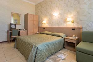 Superior Double or Twin Room with Sea View room in Hotel Pardini