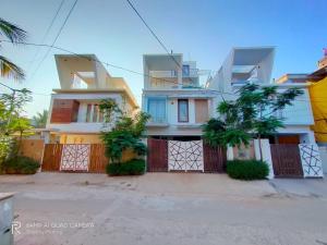 Ocean Breeze Retreat ModernVilla,Palavakkam