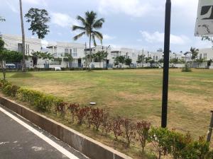 Santorini Resort Twin Residences, Negombo